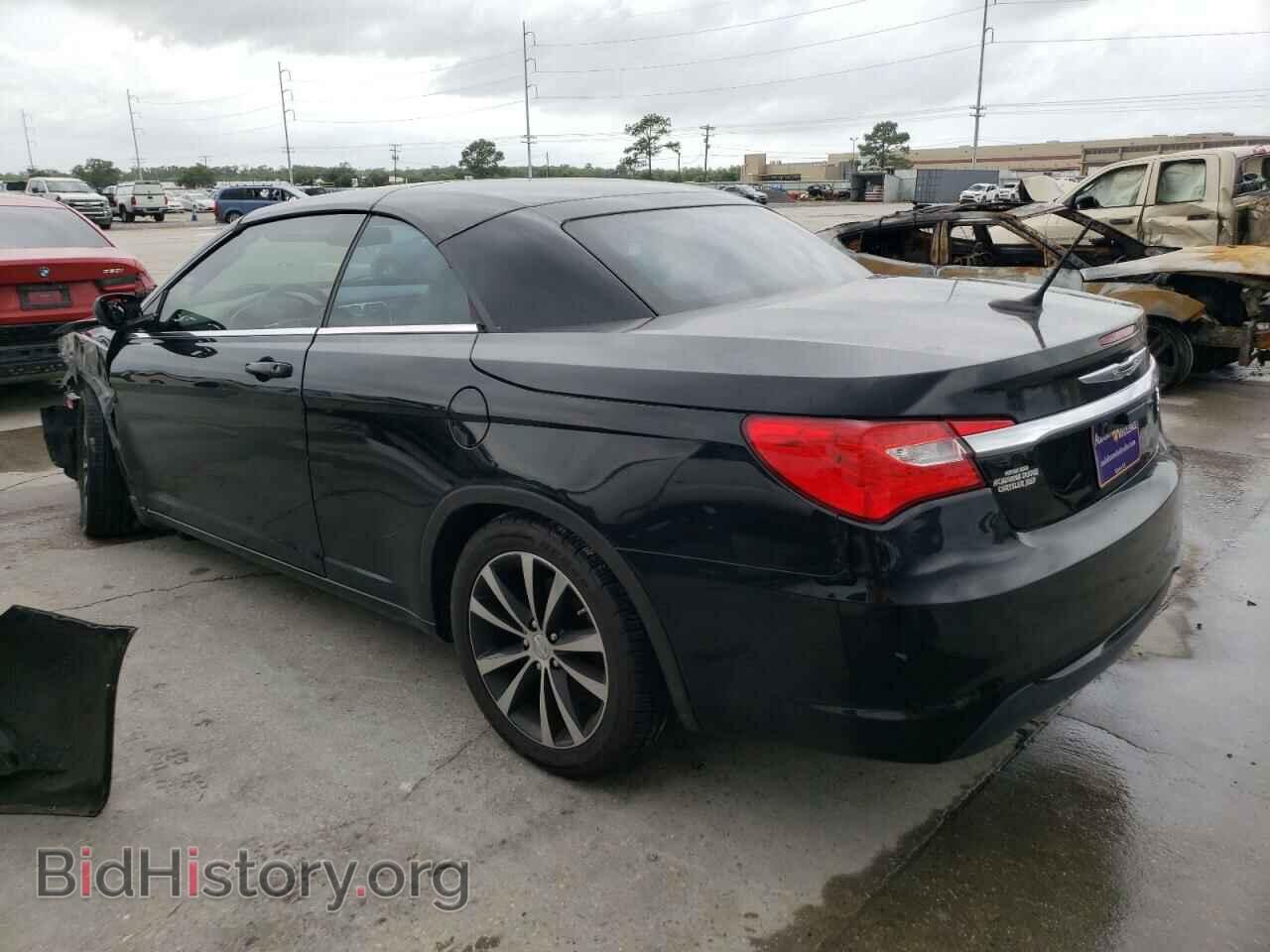 2012 CHRYSLER 200 - VIN: 1C3BCBGG2CN250057 - Photo 2
