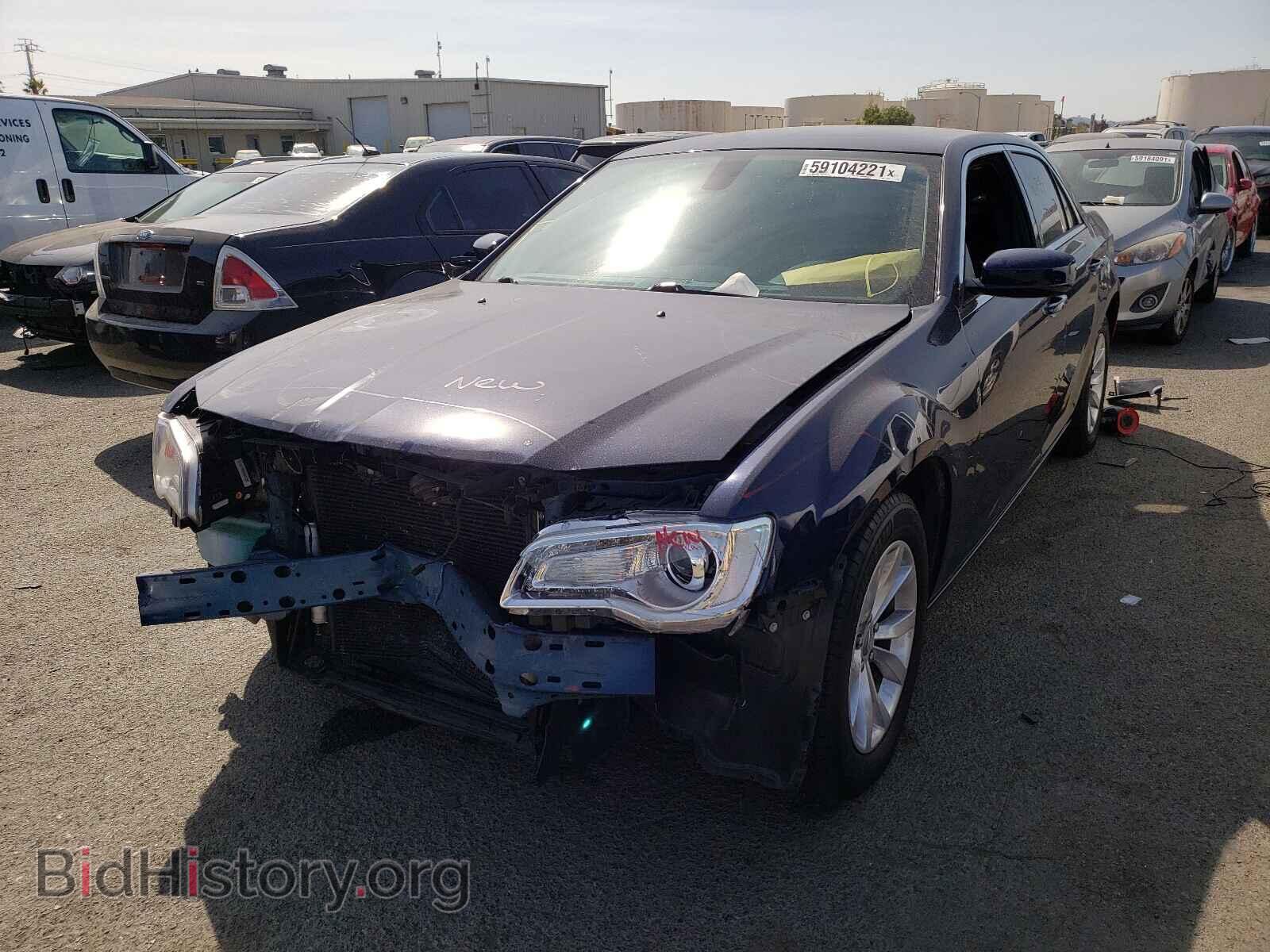 2015 CHRYSLER 300 - VIN: 2C3CCAAG9FH766369 - Фото 2
