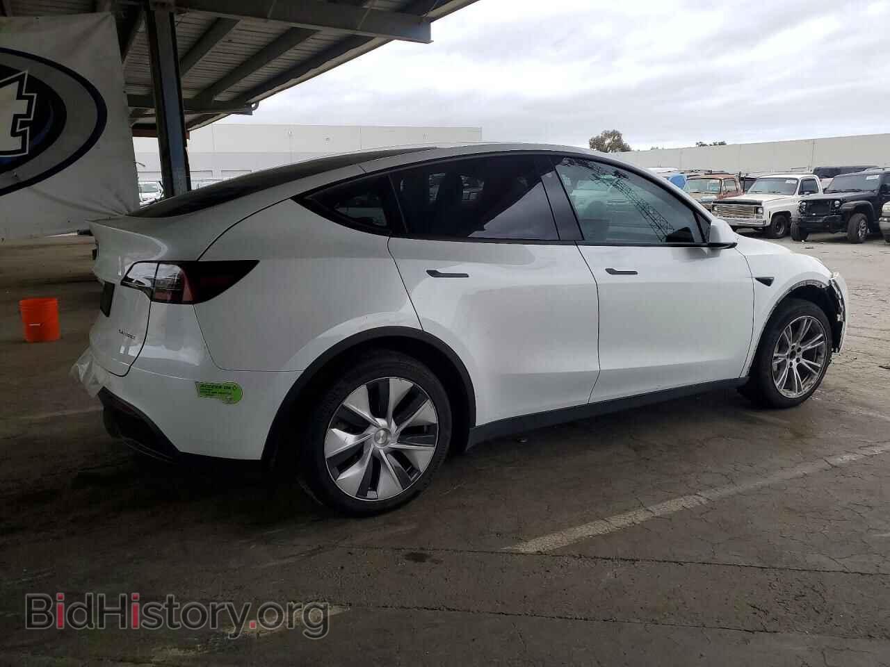 2023 TESLA MODEL Y - VIN: 7SAYGDEEXPF742575 - Photo 3