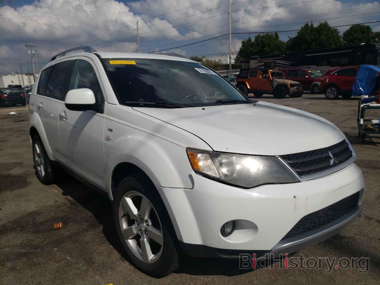 Photo JA4MT41X78Z018217 - MITSUBISHI OUTLANDER 2008