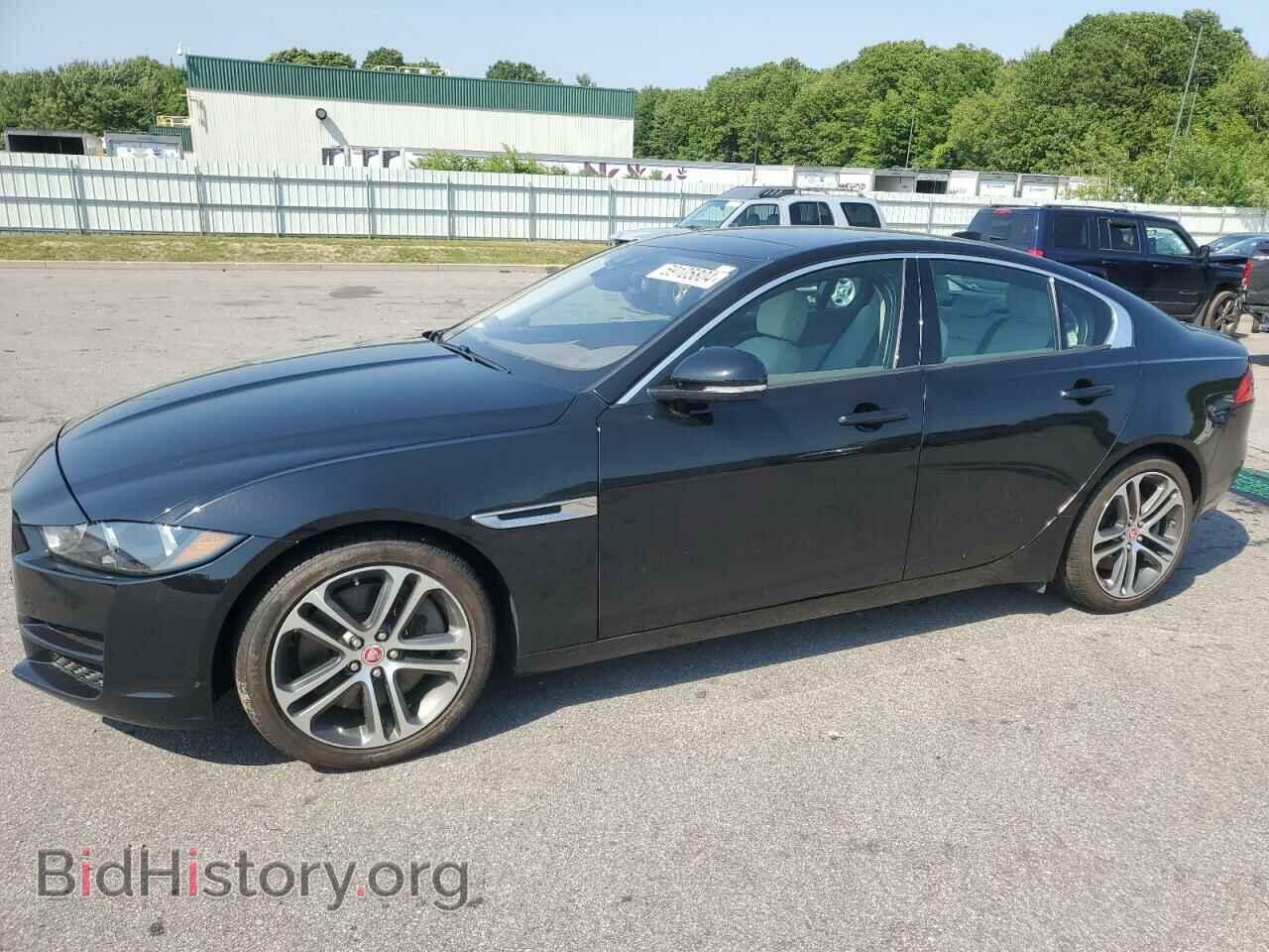 Фотография SAJAD4BV7HA953790 - JAGUAR XE 2017
