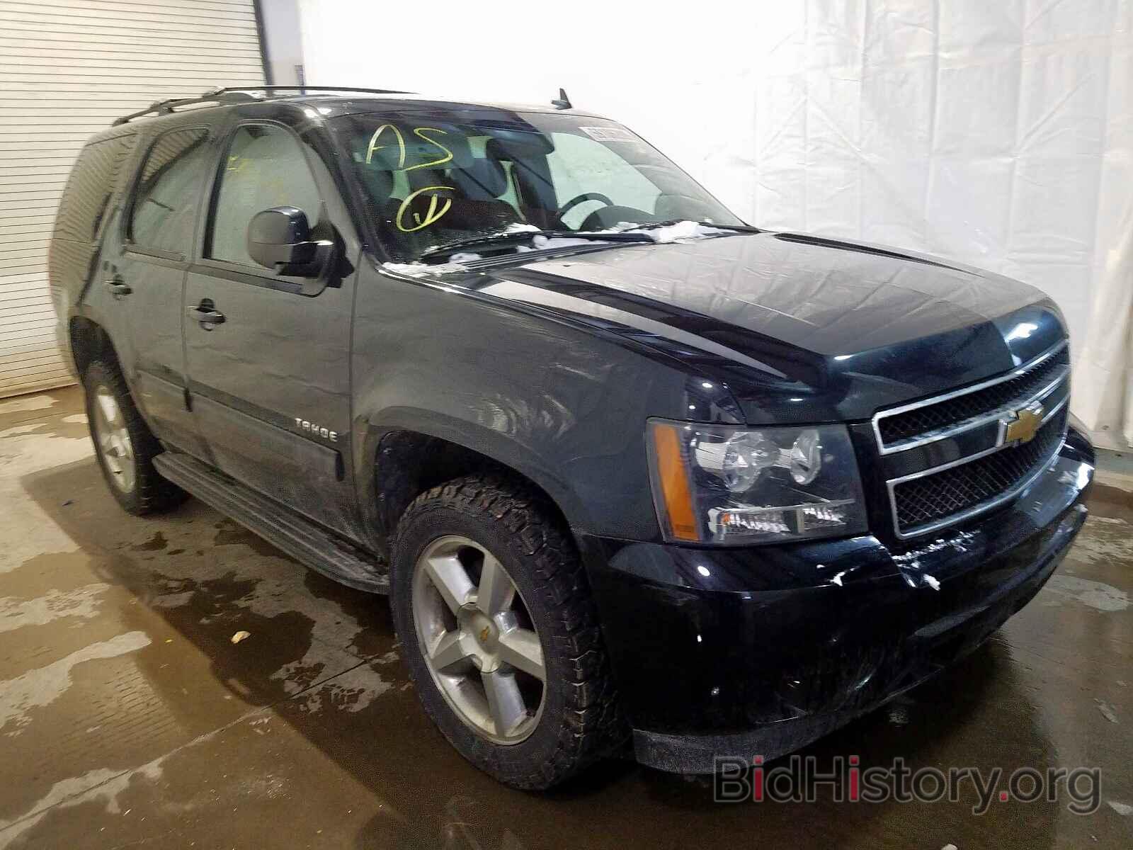 Photo 1GNSKAE01BR153011 - CHEVROLET TAHOE K150 2011