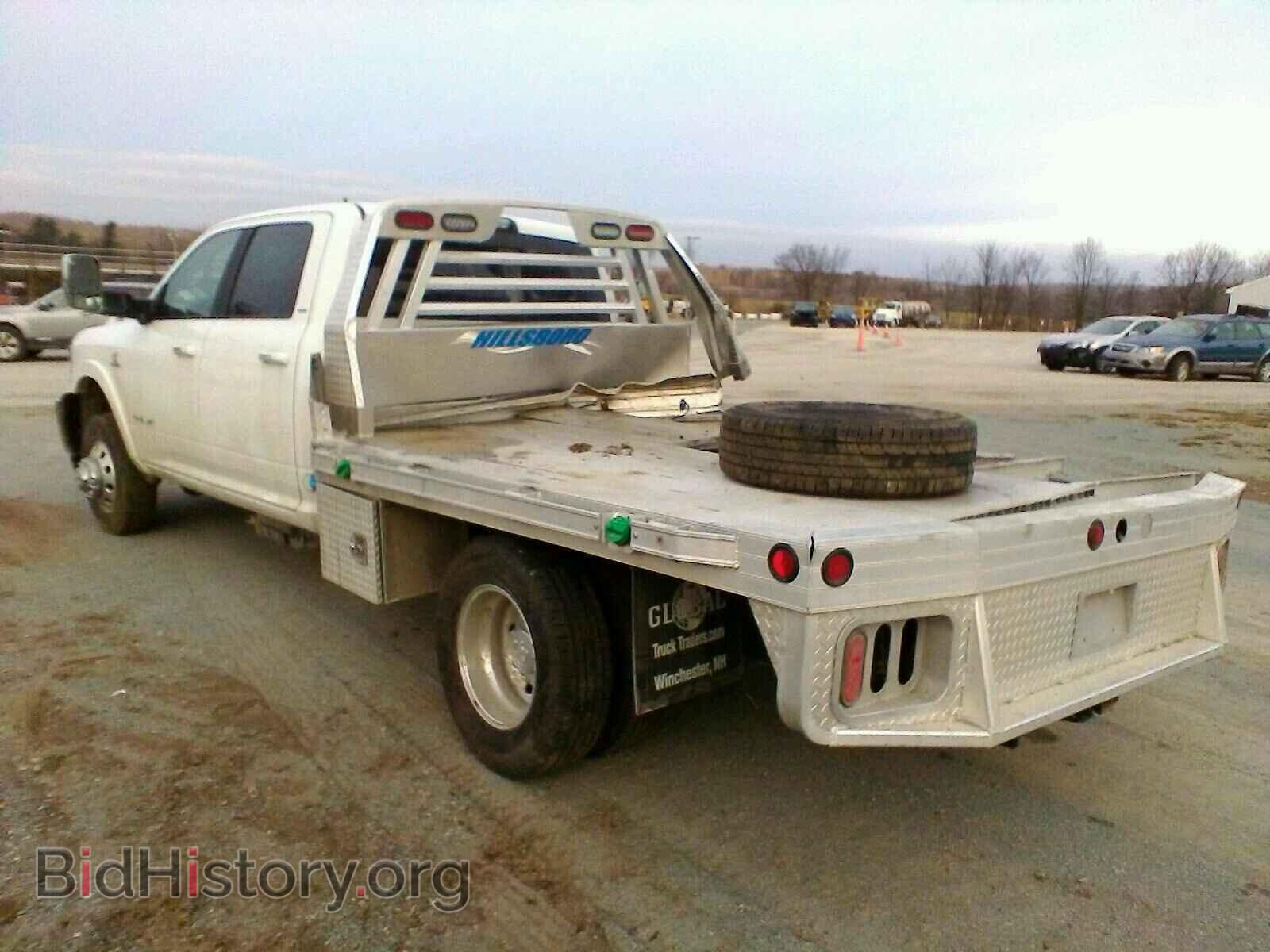 2020 RAM 3500 - VIN: 3C7WRTCLXLG122746 - Фото 3