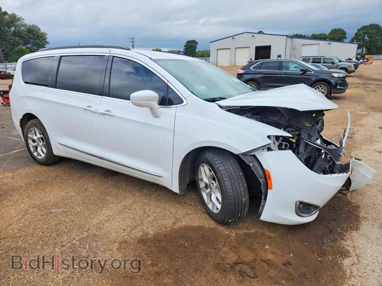 2017 CHRYSLER PACIFICA - VIN: 2C4RC1BG1HR820331 - Photo 4