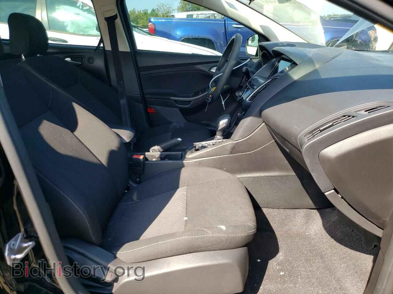 2017 FORD FOCUS - VIN: 1FADP3H26HL212809 - Photo 5