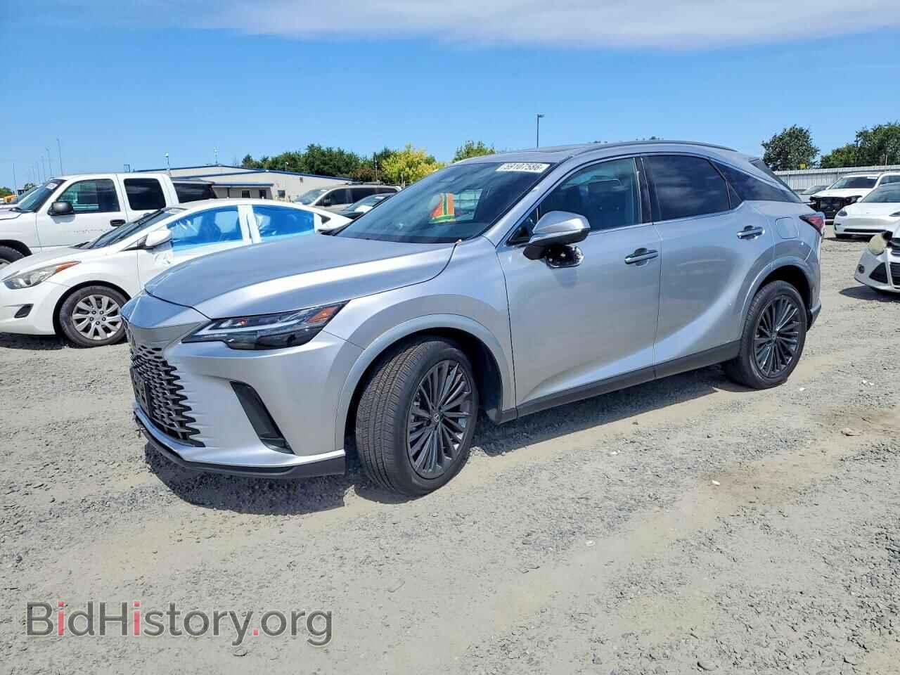Фотография 2T2BBMCA6TC140381 - LEXUS UNKNOWN 2026