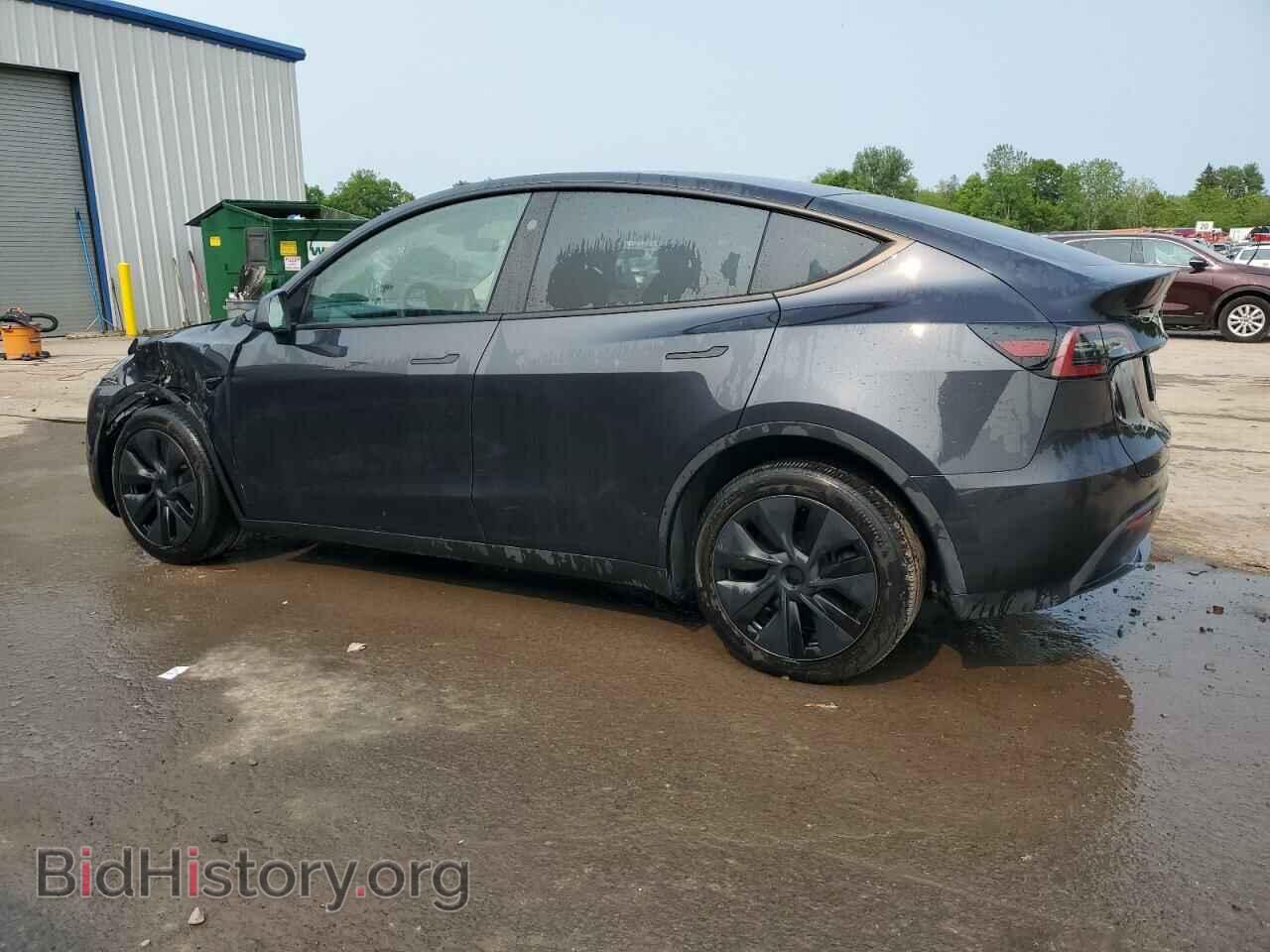 2024 TESLA MODEL Y - VIN: 7SAYGDEE3RF200933 - Photo 2