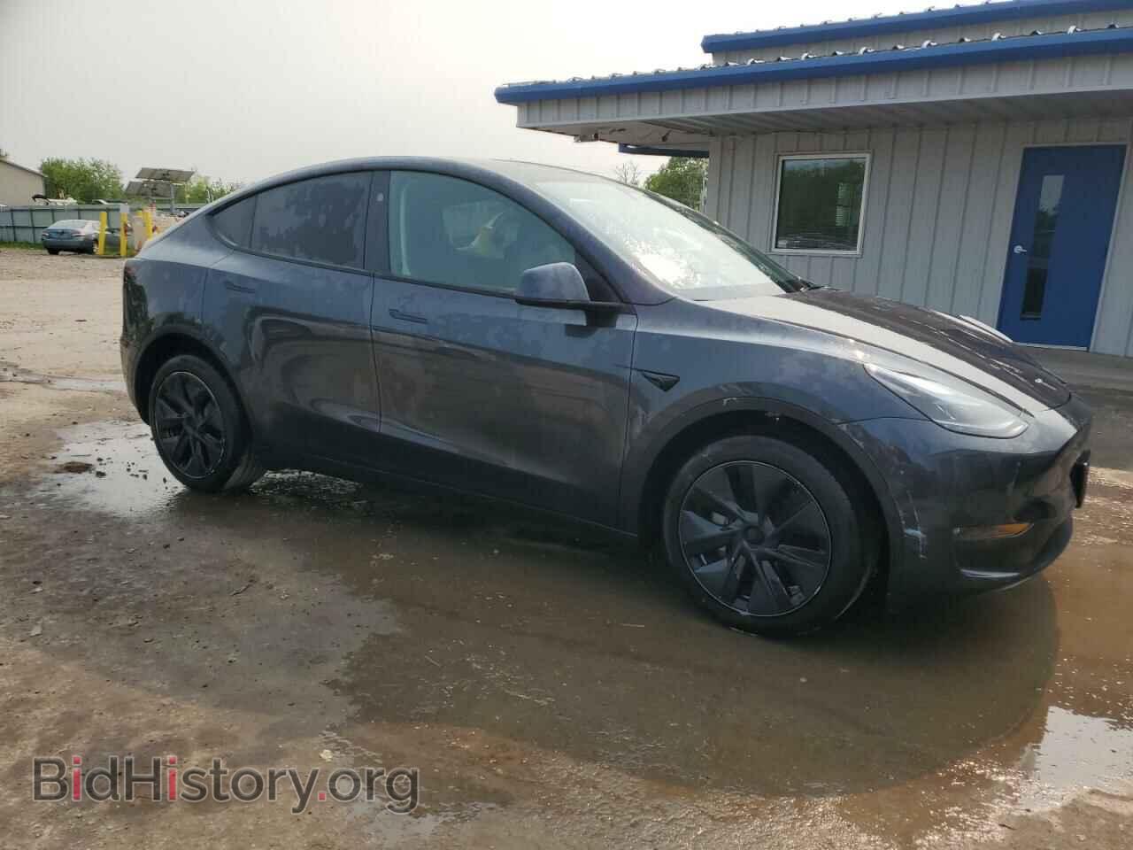 2024 TESLA MODEL Y - VIN: 7SAYGDEE3RF200933 - Photo 4