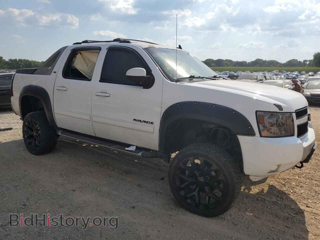 2011 CHEVROLET AVALANCHE - VIN: 3GNTKFE34BG110732 - Фото 4
