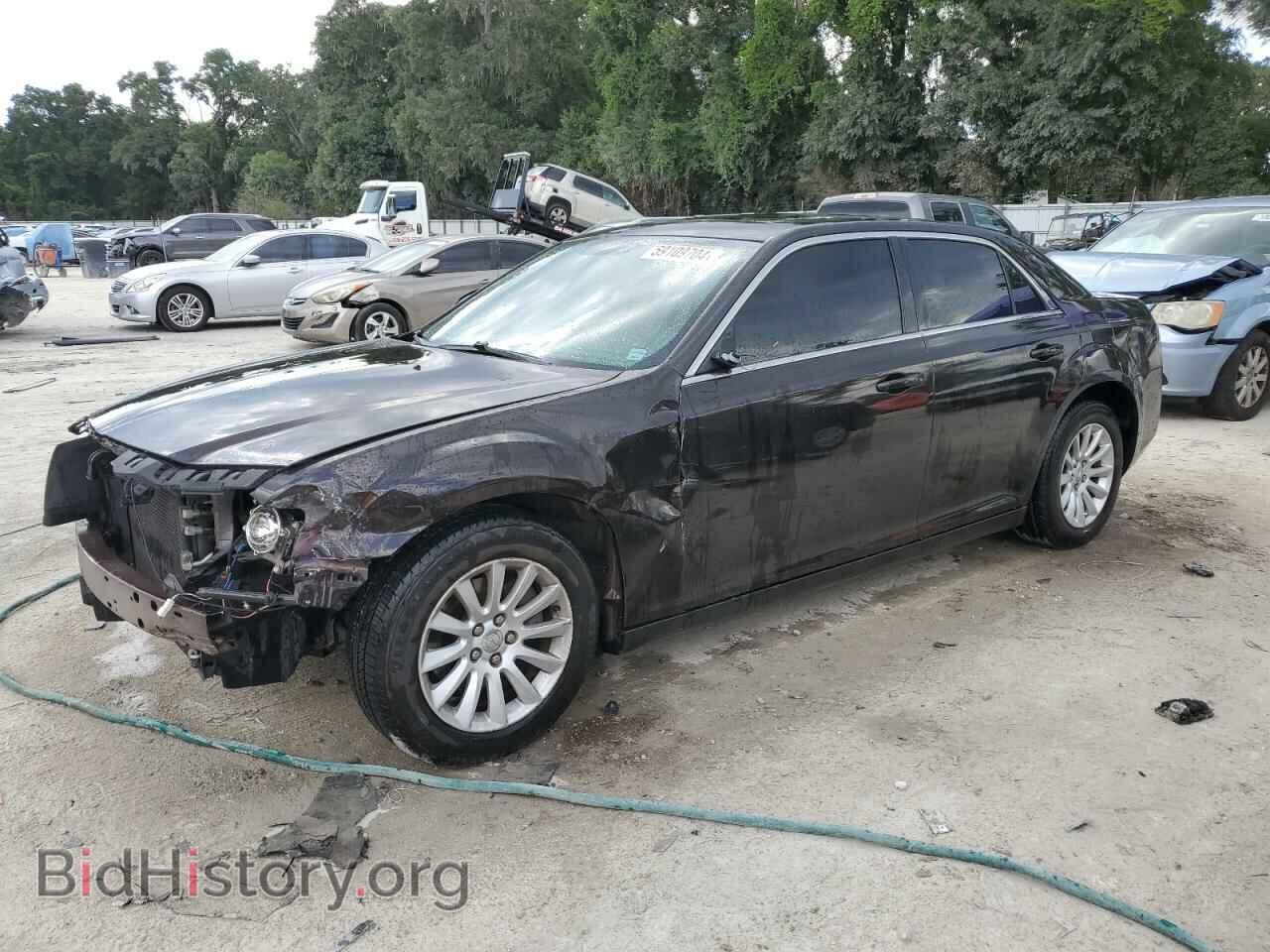 Фотография 2C3CCAAG3DH572773 - CHRYSLER 300 2013