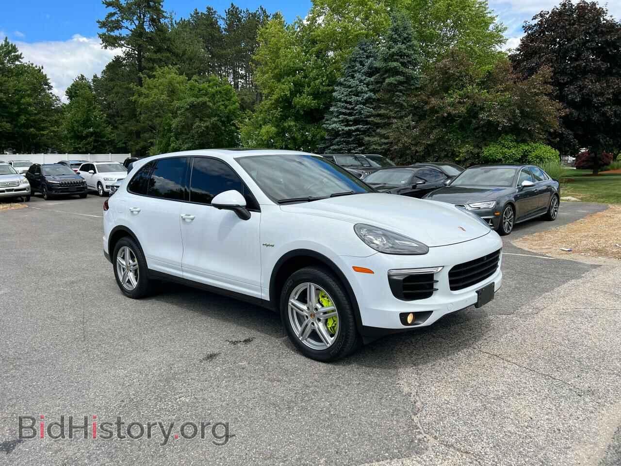 2016 PORSCHE CAYENNE - VIN: WP1AE2A29GLA62277 - Фото 2