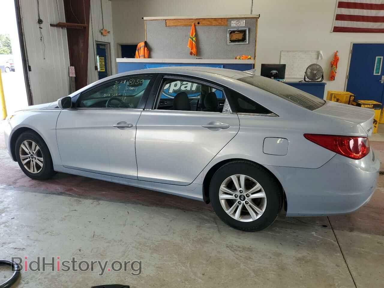 2013 HYUNDAI SONATA - VIN: 5NPEB4AC6DH737907 - Фото 2