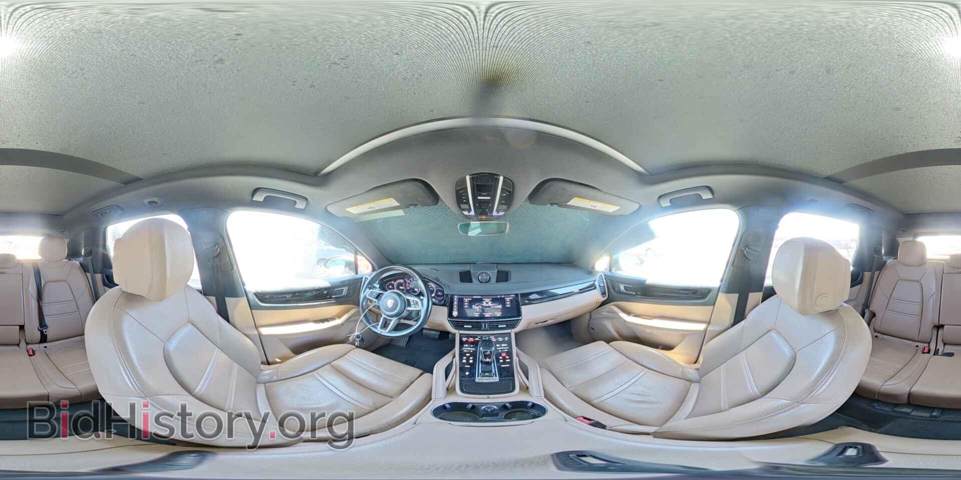 2019 PORSCHE CAYENNE - VIN: WP1AA2AY0KDA04867 - Photo 15