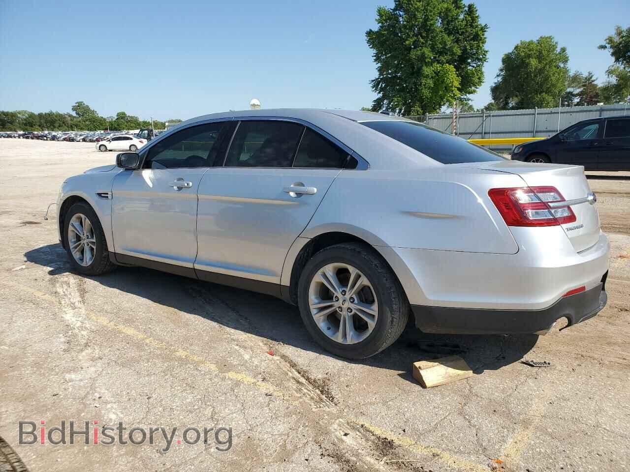 2018 FORD TAURUS - VIN: 1FAHP2D82JG102411 - Фото 2