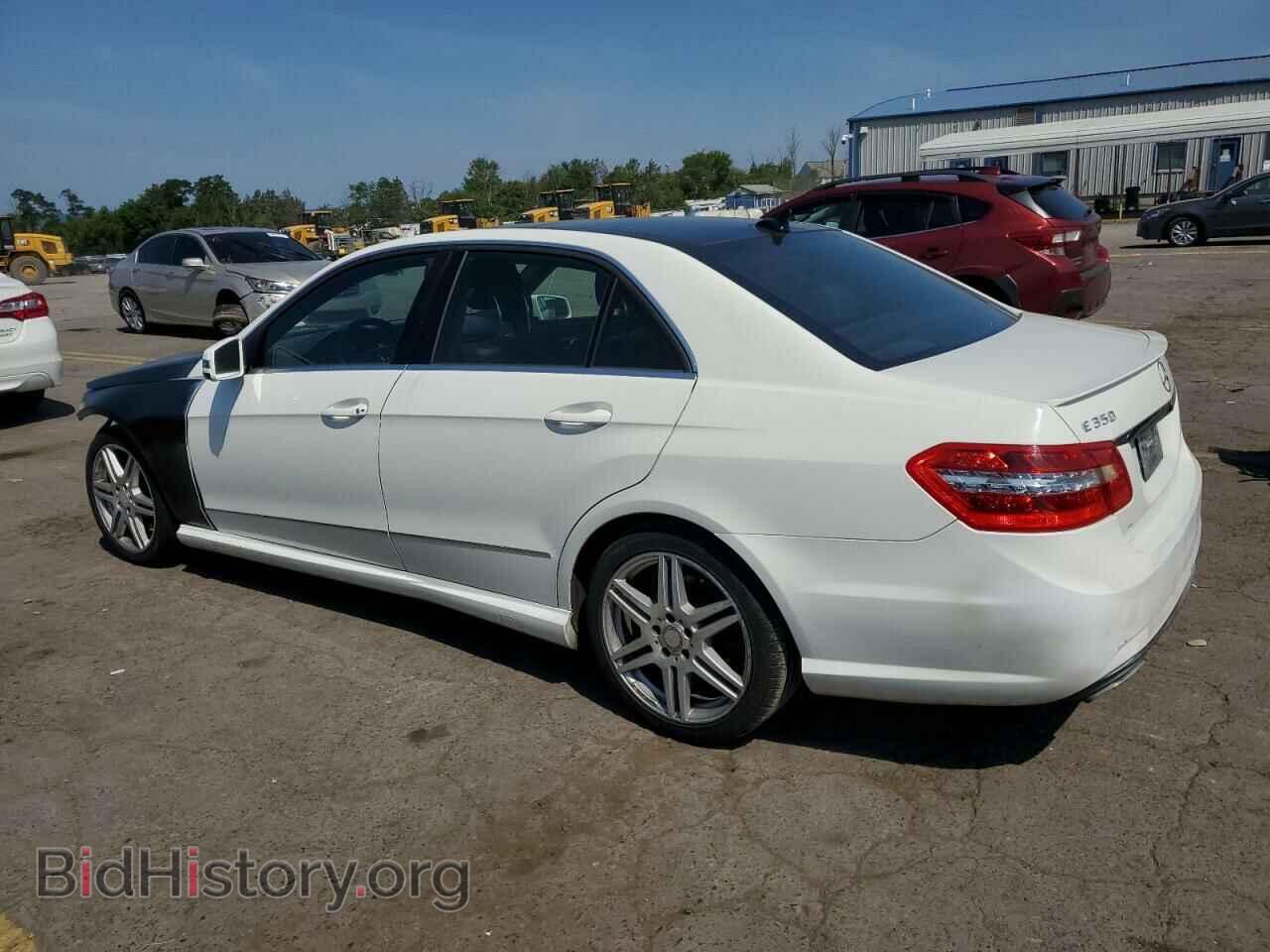 2011 MERCEDES-BENZ E-CLASS - VIN: WDDHF8HB0BA295111 - Фото 2