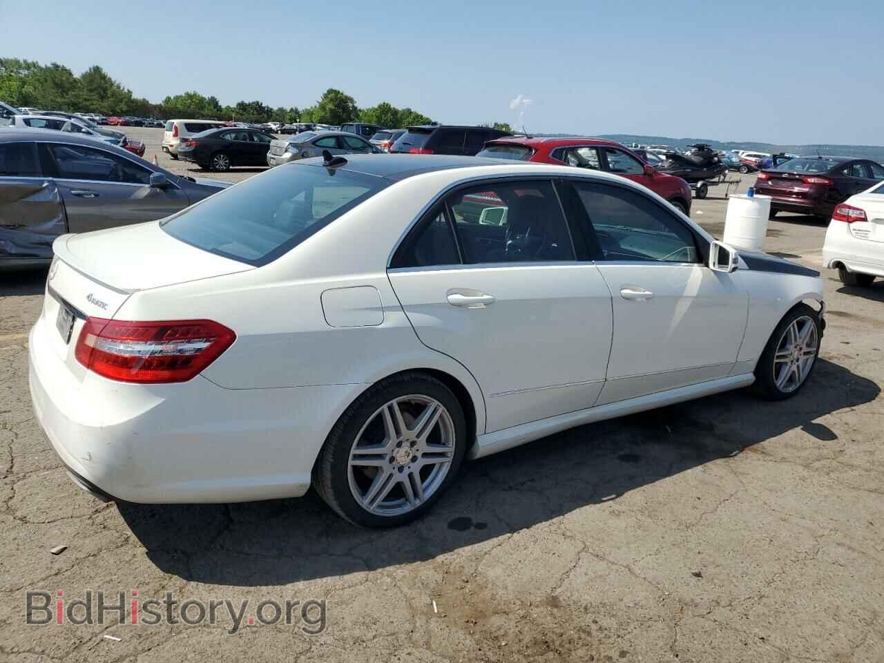 2011 MERCEDES-BENZ E-CLASS - VIN: WDDHF8HB0BA295111 - Фото 3