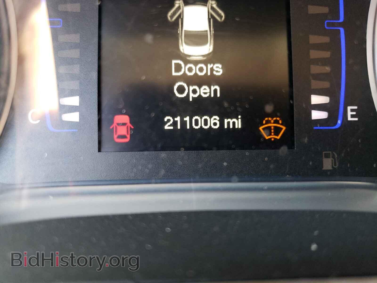 2016 CHRYSLER 200 - VIN: 1C3CCCAB0GN112479 - Фото 8