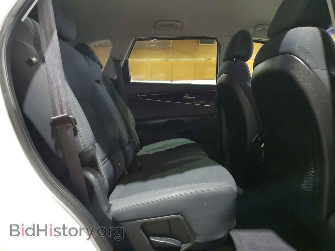 2016 KIA SORENTO - VIN: 5XYPGDA36GG012393 - Фото 11