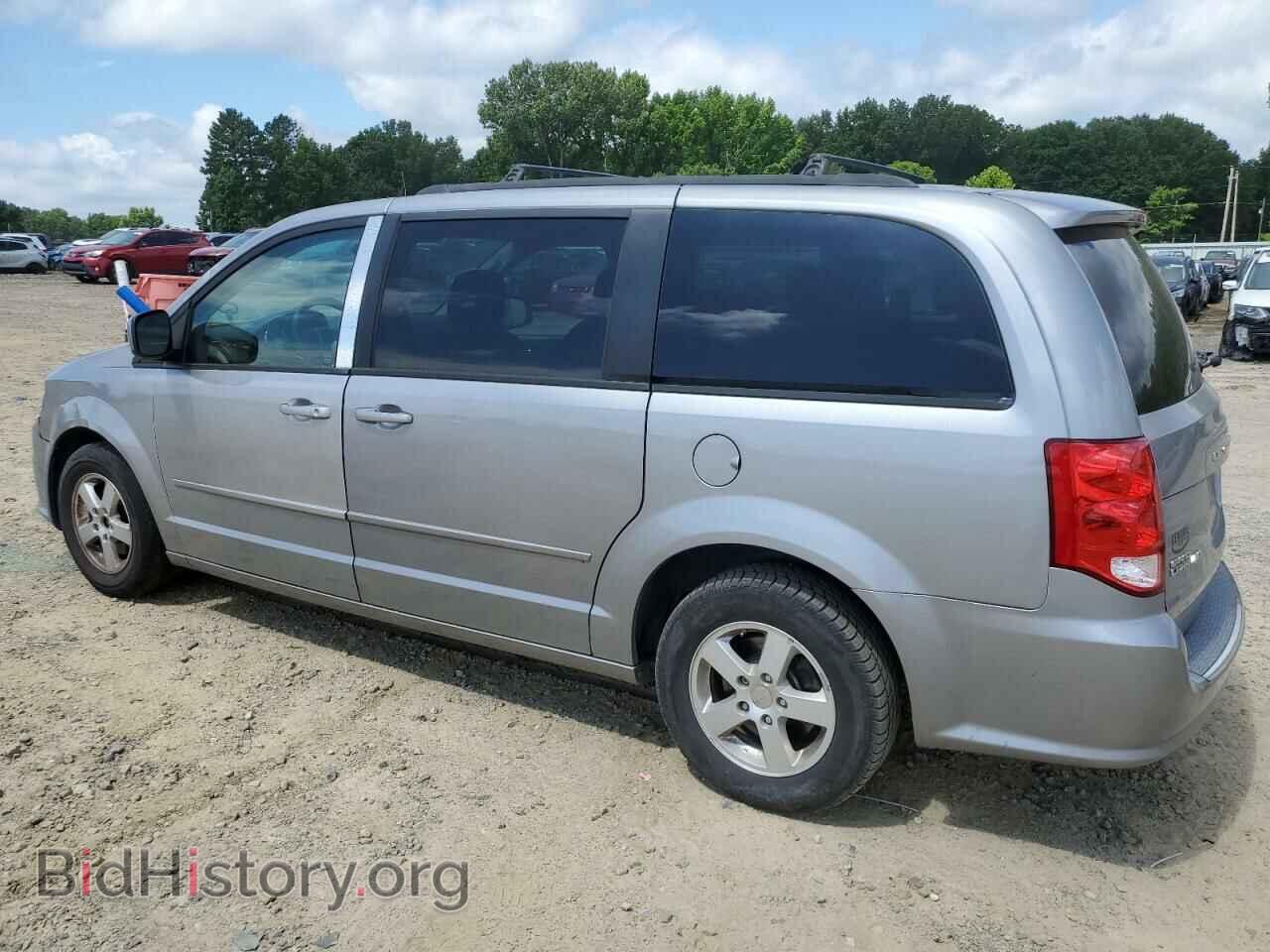 2013 DODGE CARAVAN - VIN: 2C4RDGCG1DR575412 - Photo 2