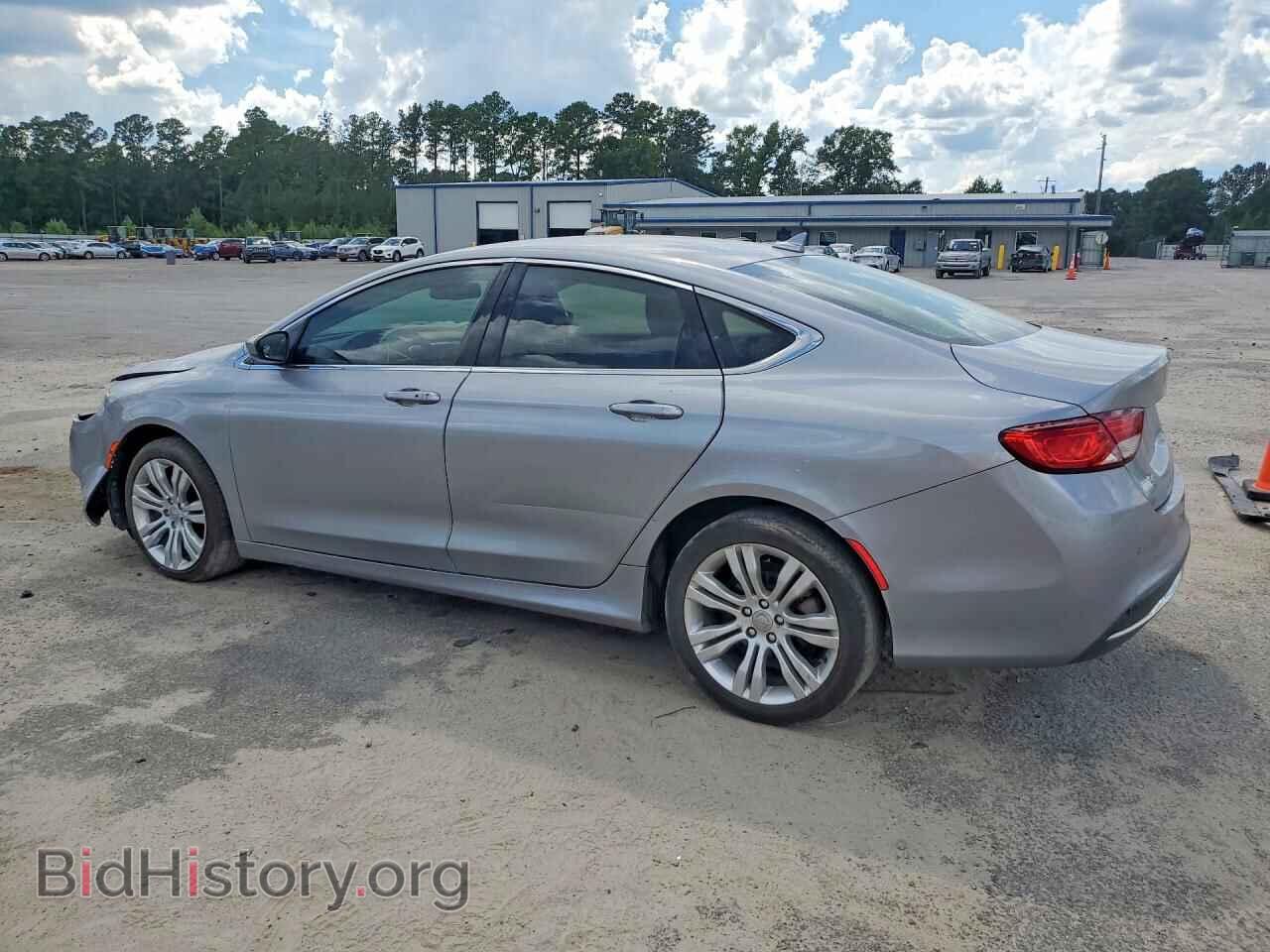 2015 CHRYSLER 200 - VIN: 1C3CCCAB4FN755044 - Photo 2