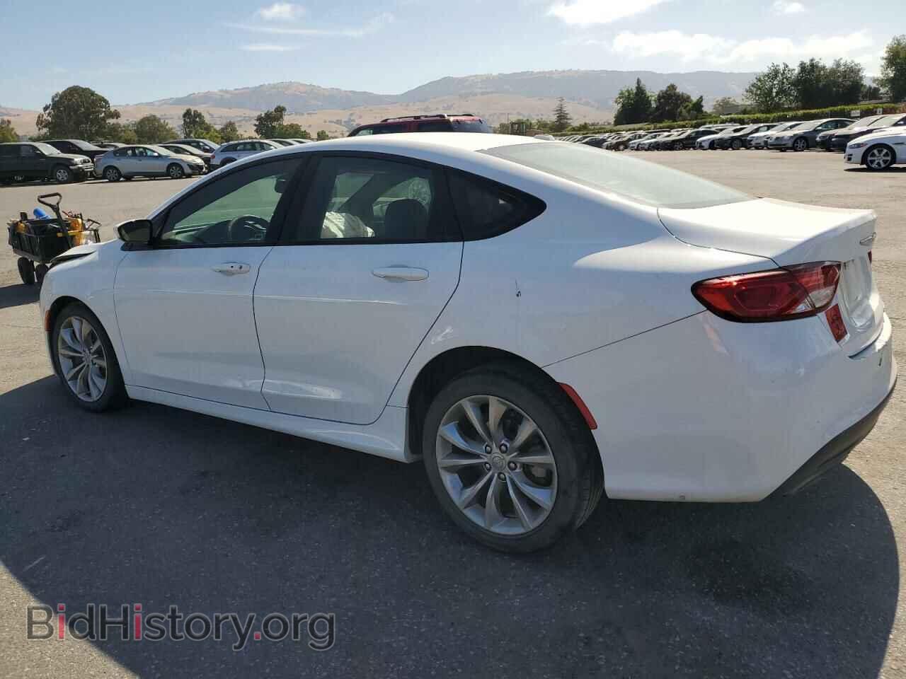 2015 CHRYSLER 200 - VIN: 1C3CCCBB6FN631792 - Фото 2