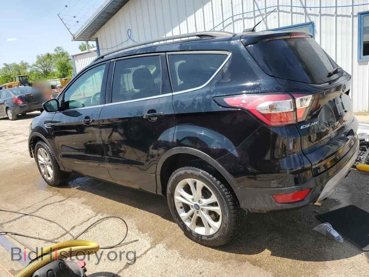 2017 FORD ESCAPE - VIN: 1FMCU0GD1HUD61411 - Фото 2