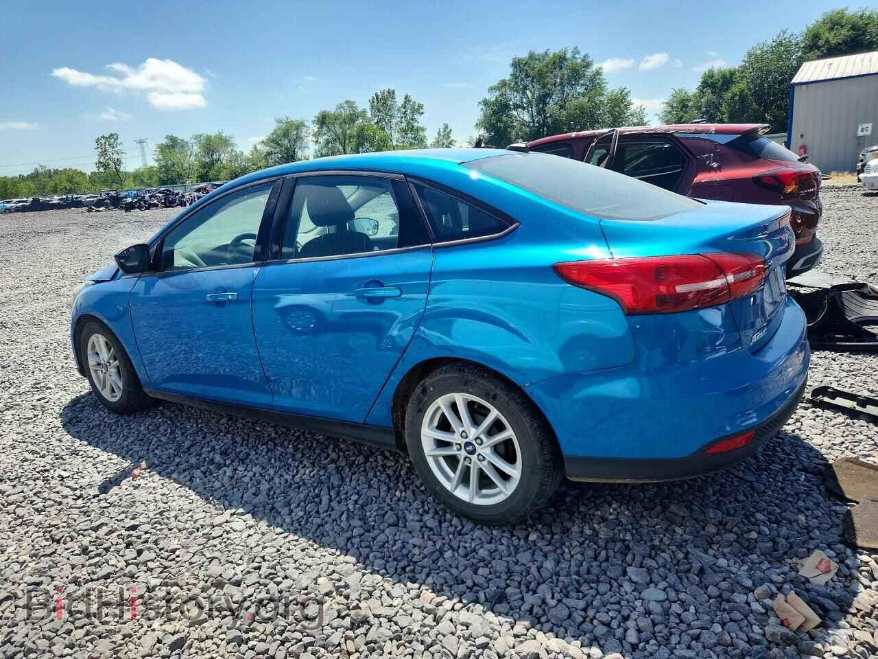 2016 FORD FOCUS - VIN: 1FADP3F28GL262872 - Photo 2