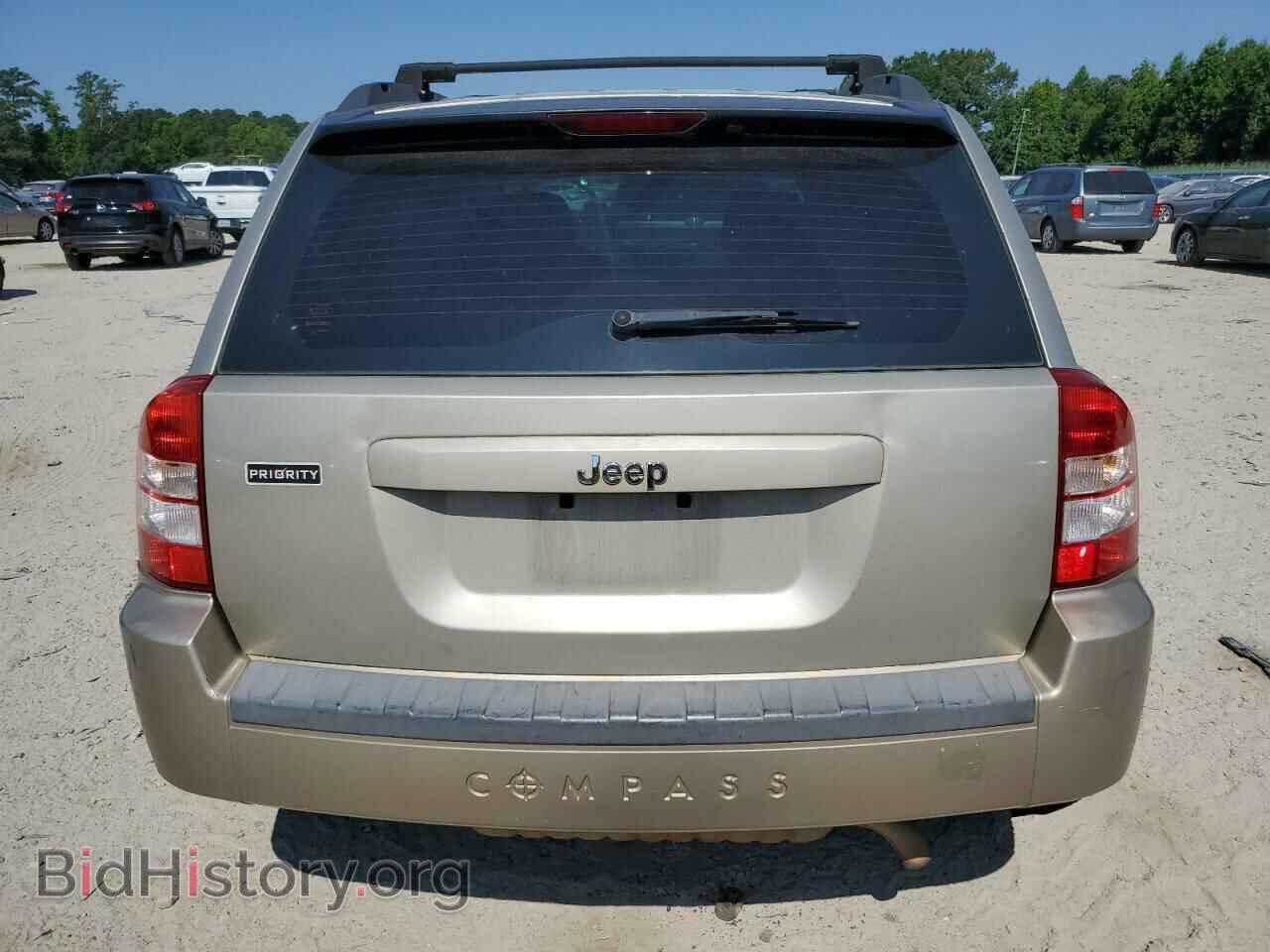 2010 JEEP COMPASS - VIN: 1J4NT4FB2AD585357 - Фото 6