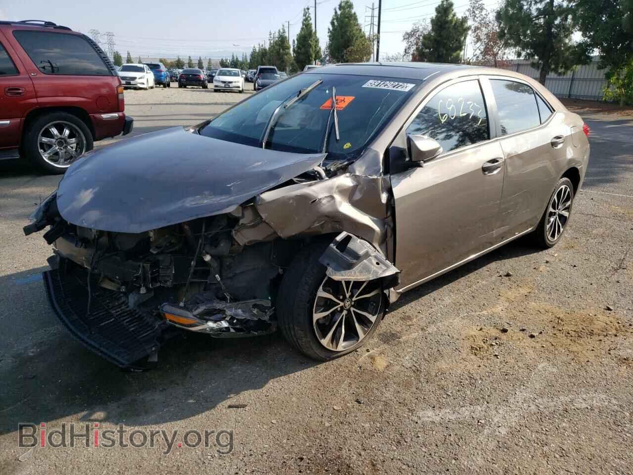 2017 TOYOTA COROLLA - VIN: 5YFBURHE2HP596702 - Фото 2