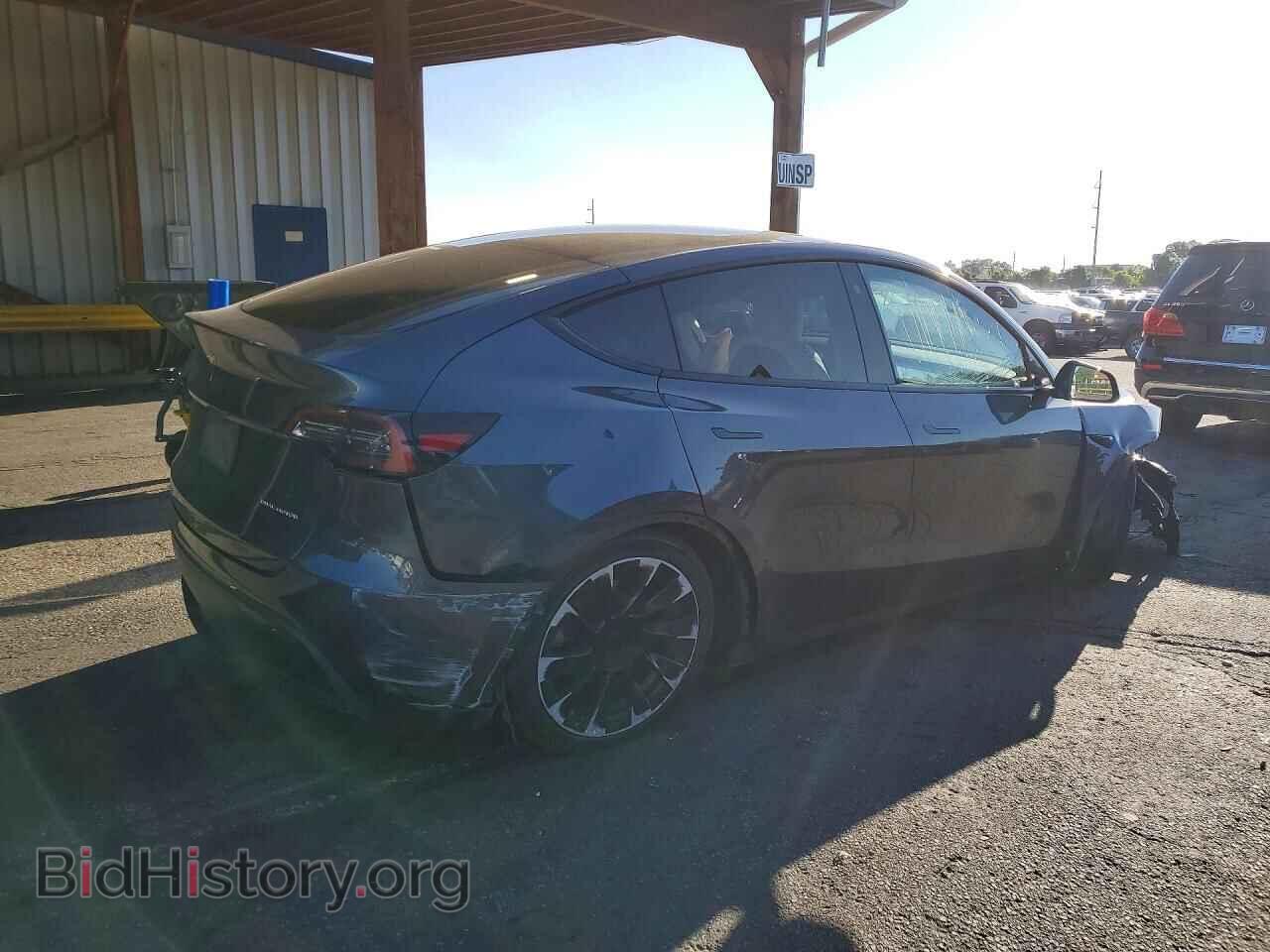 2023 TESLA MODEL Y - VIN: 7SAYGDEE8PF783884 - Photo 3