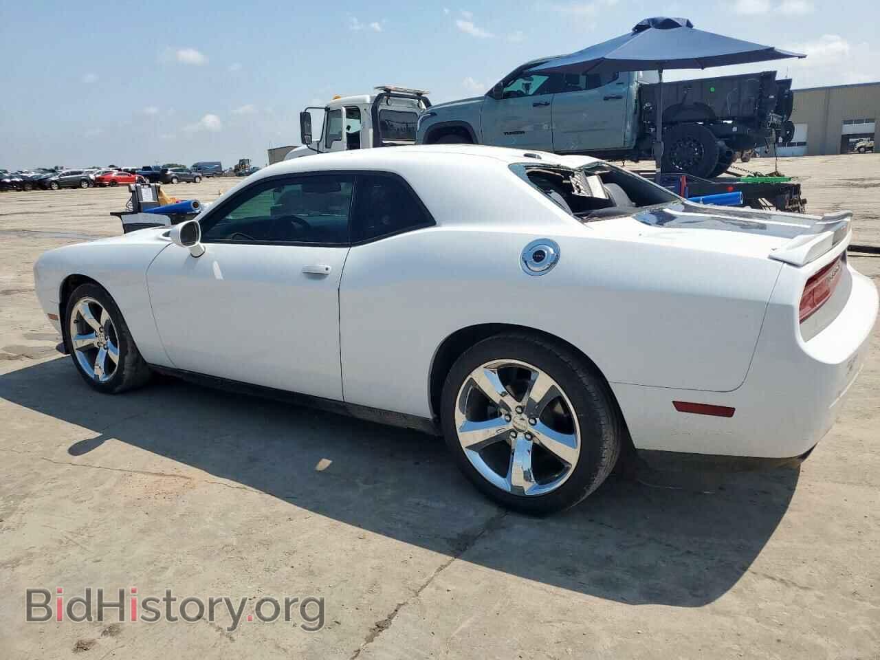 2014 DODGE CHALLENGER - VIN: 2C3CDYAG7EH196666 - Фото 2