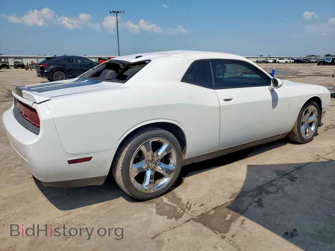 2014 DODGE CHALLENGER - VIN: 2C3CDYAG7EH196666 - Фото 3