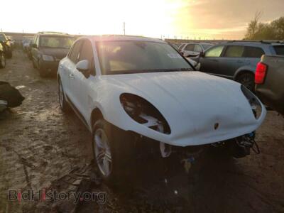 2017 Porsche MACAN, белый — VIN WP1AA2A50HLB05525, Copart