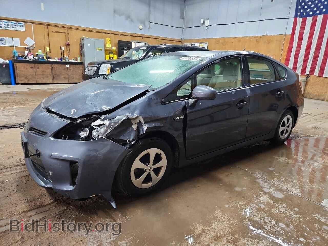 Фотография JTDKN3DU6F1980104 - TOYOTA PRIUS 2015