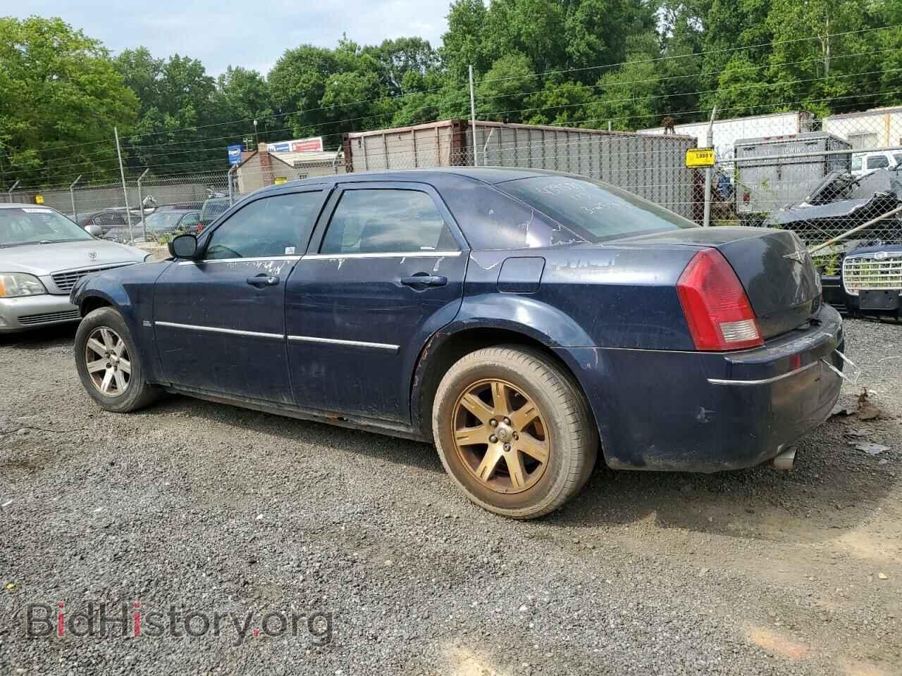 2006 CHRYSLER 300 - VIN: 2C3KA53G26H199203 - Фото 2