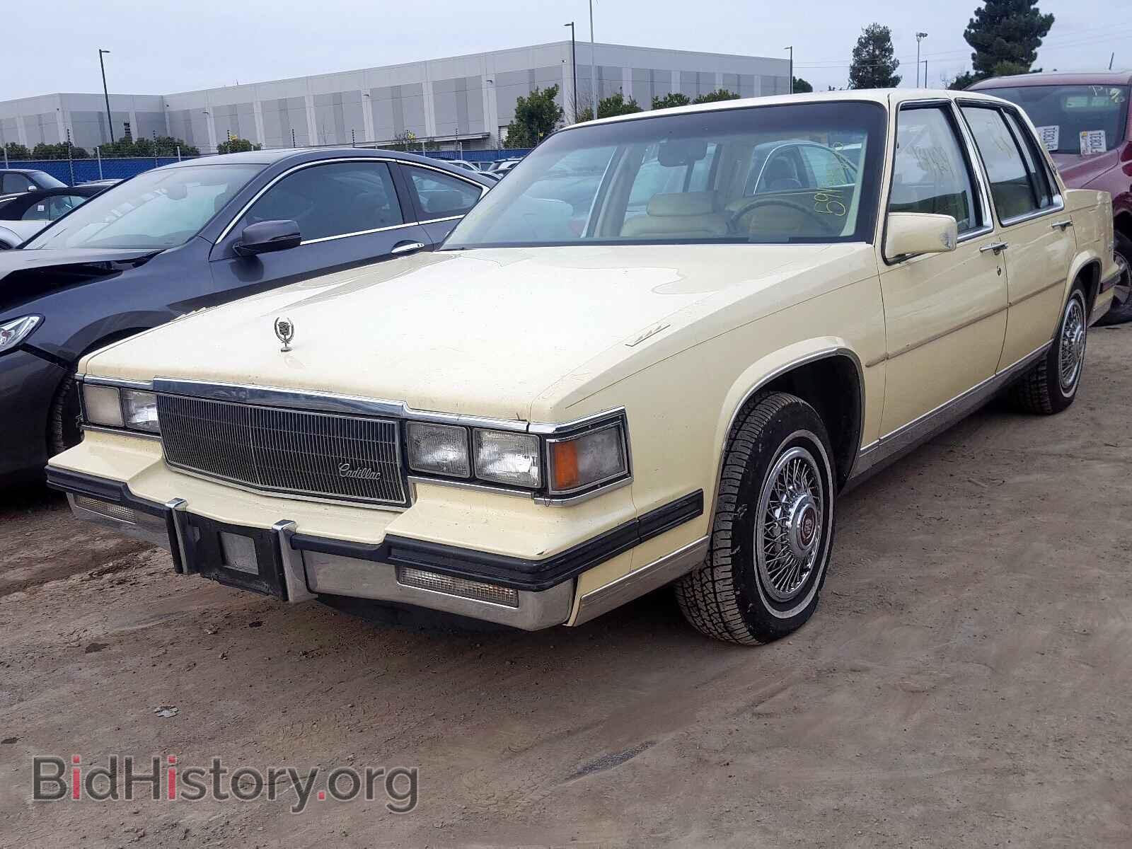 1985 CADILLAC DEVILLE - VIN: 1G6CD6984F4378355 - Фото 2