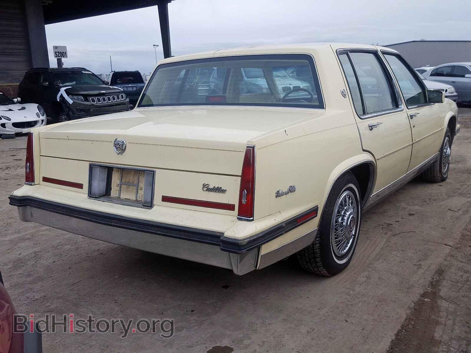 1985 CADILLAC DEVILLE - VIN: 1G6CD6984F4378355 - Фото 4