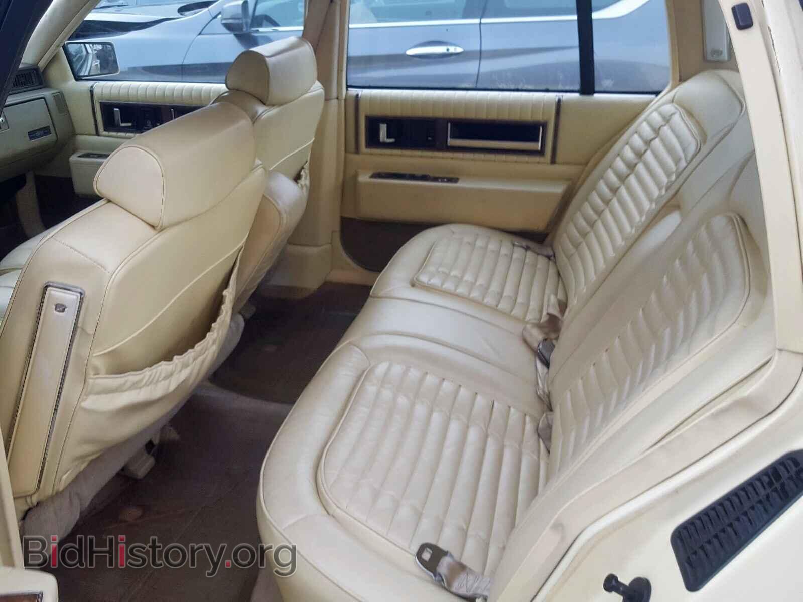 1985 CADILLAC DEVILLE - VIN: 1G6CD6984F4378355 - Фото 6