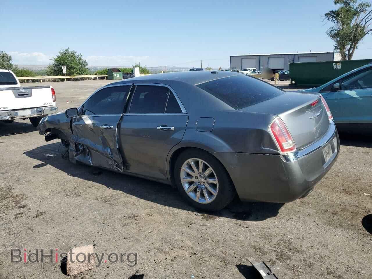 2012 CHRYSLER 300 - VIN: 2C3CCACG8CH249587 - Фото 2