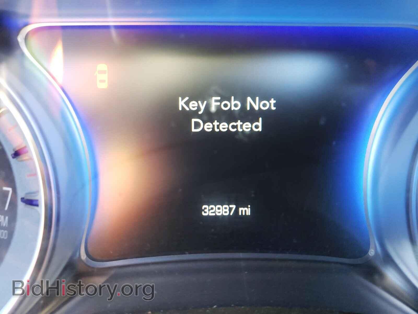2016 CHRYSLER 300 - VIN: 2C3CCAKG8GH128694 - Фото 8