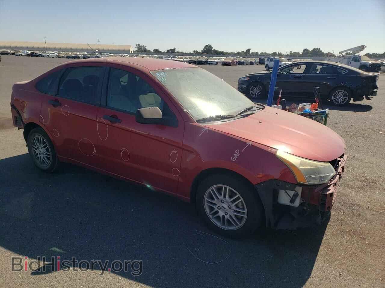 2009 FORD FOCUS - VIN: 1FAHP35N19W101049 - Фото 4
