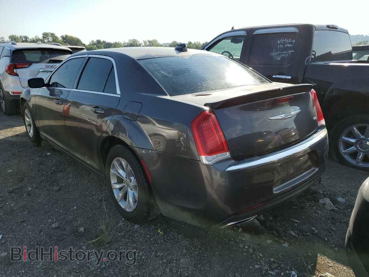 2015 CHRYSLER 300 - VIN: 2C3CCAAG2FH780663 - Фото 3