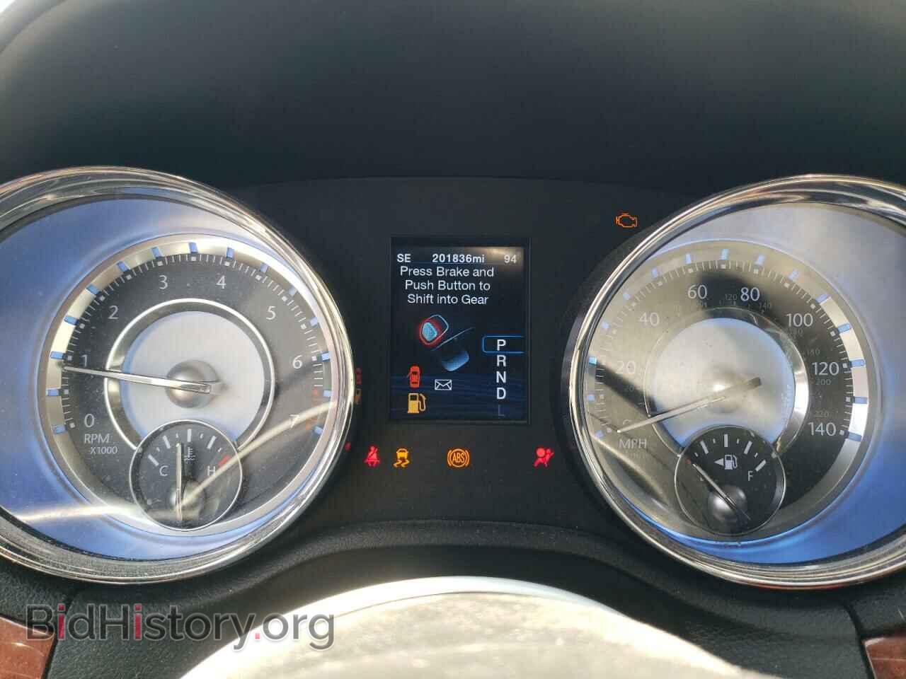 2012 CHRYSLER 300 - VIN: 2C3CCAAG4CH174616 - Фото 9