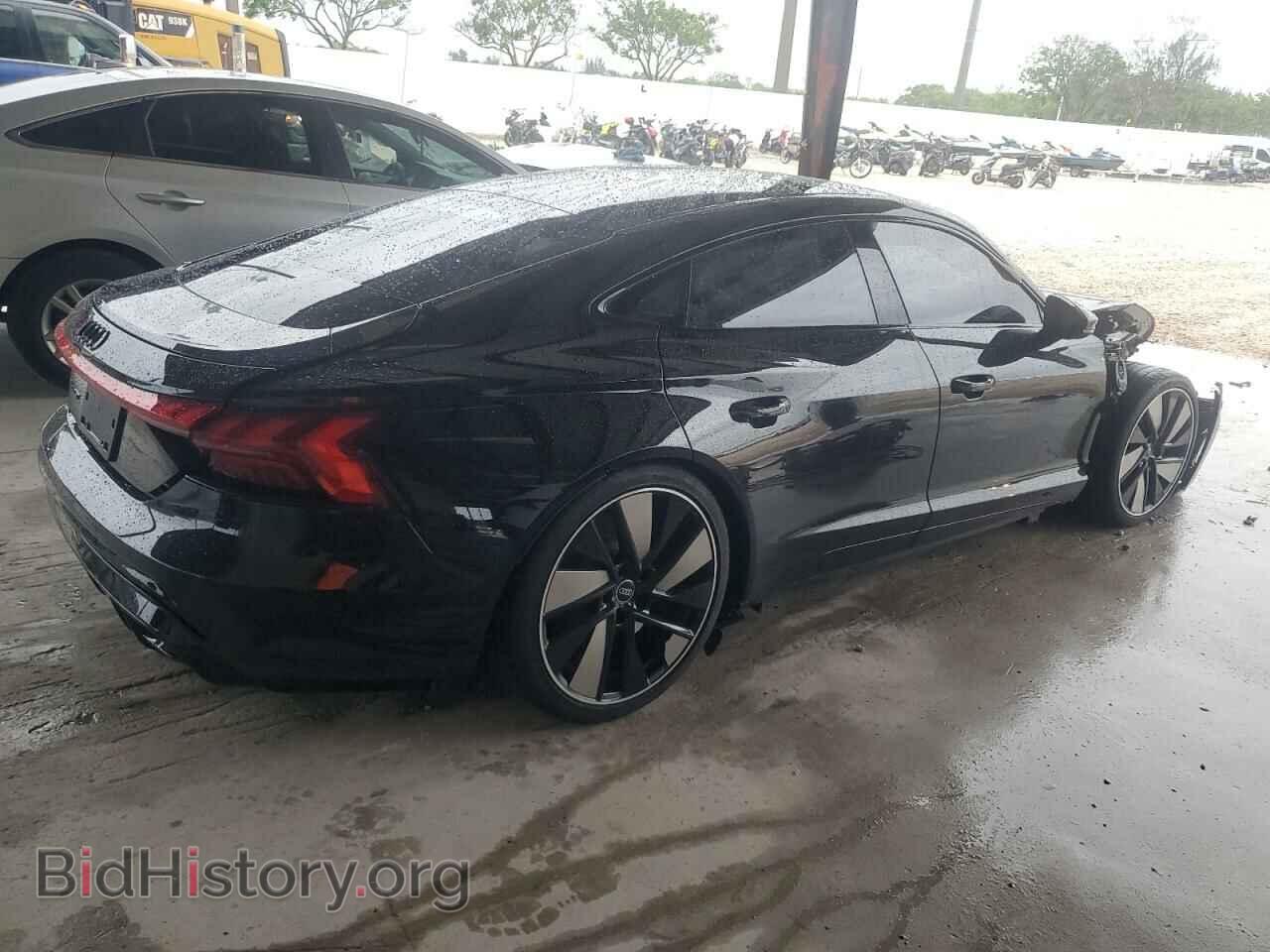 2024 AUDI E-TRON GT - VIN: WAUEJBFWXR7002995 - Фото 3