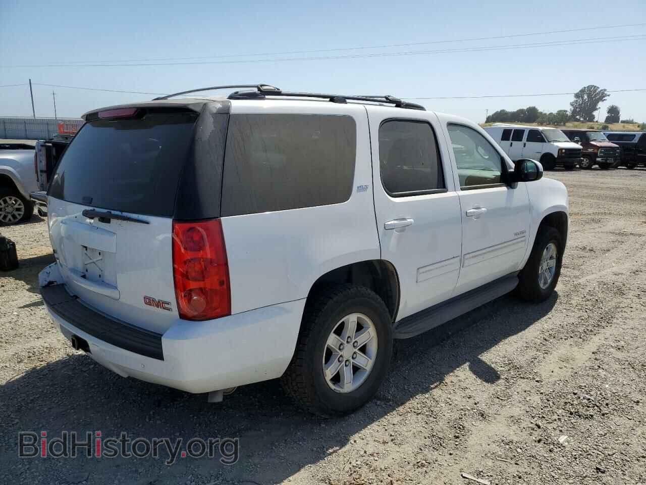 2011 GMC YUKON - VIN: 1GKS2CE07BR372810 - Фото 3