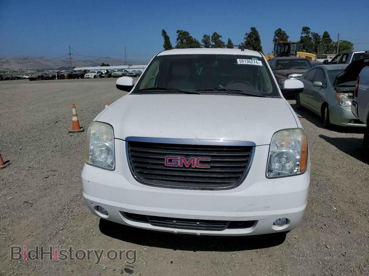2011 GMC YUKON - VIN: 1GKS2CE07BR372810 - Фото 5