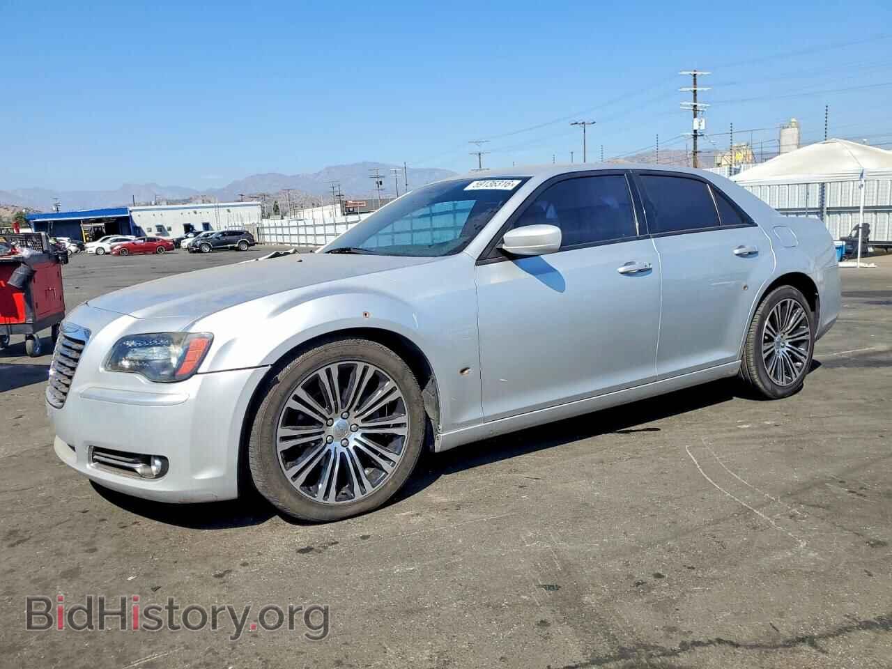 Фотография 2C3CCABG5CH312551 - CHRYSLER 300 2012