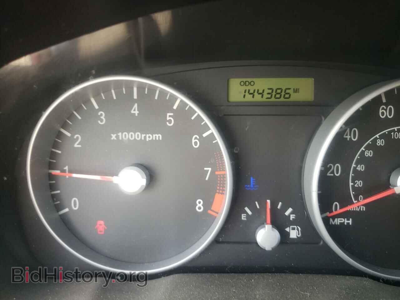 2007 HYUNDAI ACCENT - VIN: KMHCM36C97U054528 - Фото 8