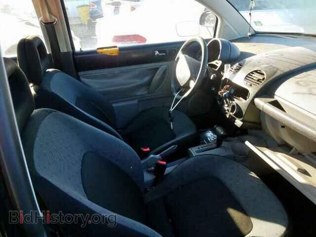 2000 VOLKSWAGEN BEETLE - VIN: 3VWCC21C9YM408513 - Фото 5