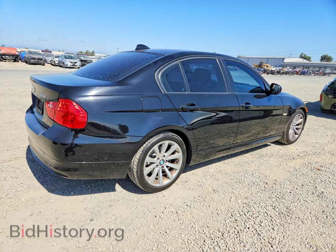 2011 BMW 3 SERIES - VIN: WBAPH5G57BNM78148 - Фото 3